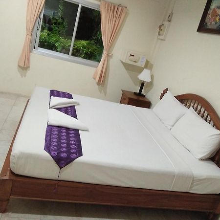 Saver Guesthouse Chaweng Beach Buitenkant foto