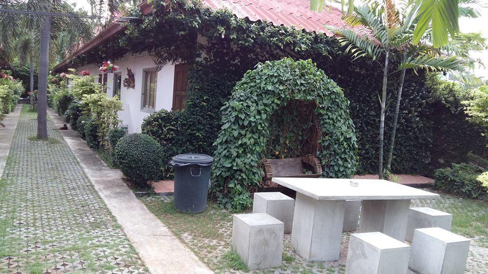 Saver Guesthouse Chaweng Beach Buitenkant foto