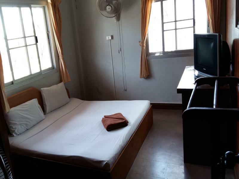 Saver Guesthouse Chaweng Beach Buitenkant foto