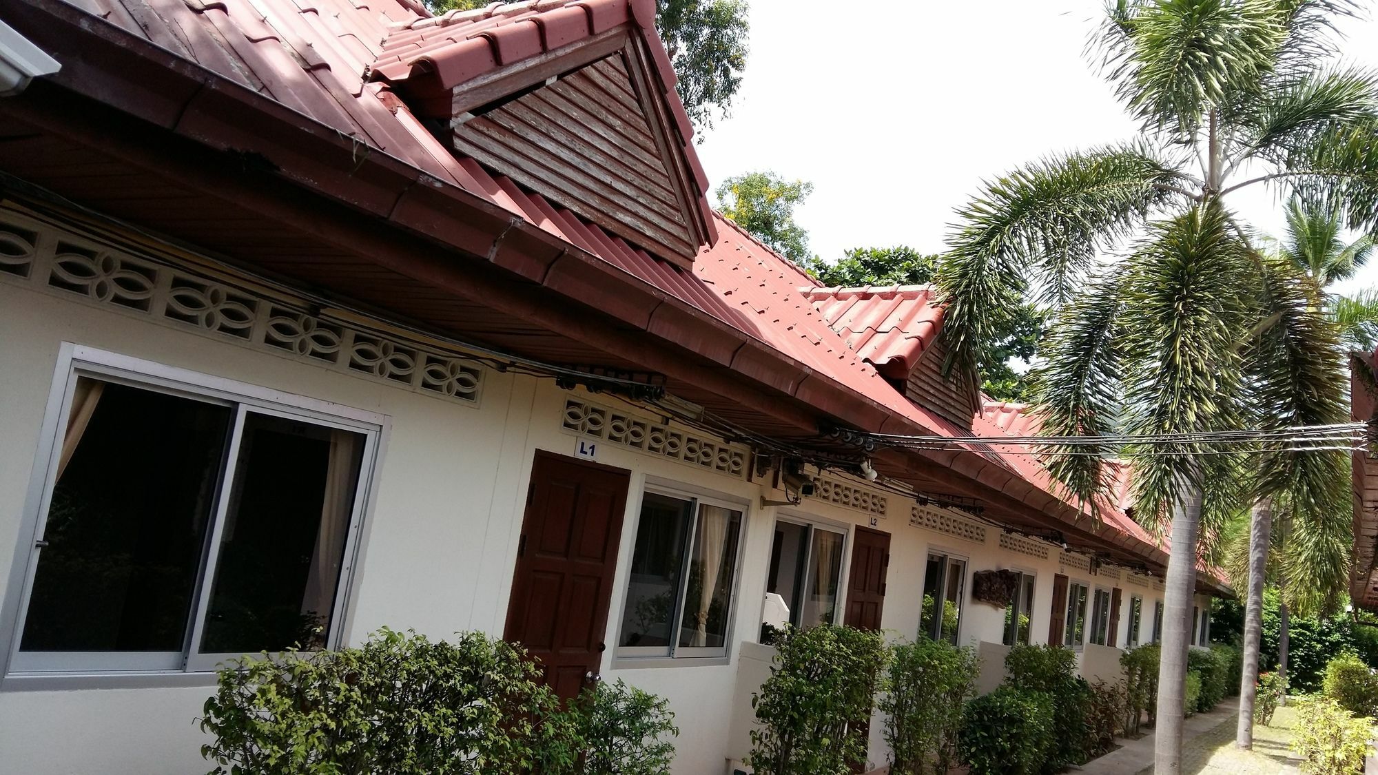 Saver Guesthouse Chaweng Beach Buitenkant foto
